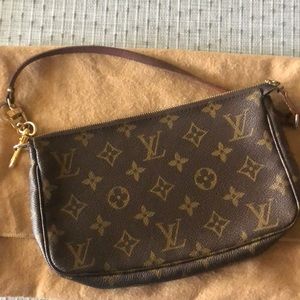 Louis Vuitton wristlet clutch